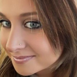 Meet your Posher, Kari